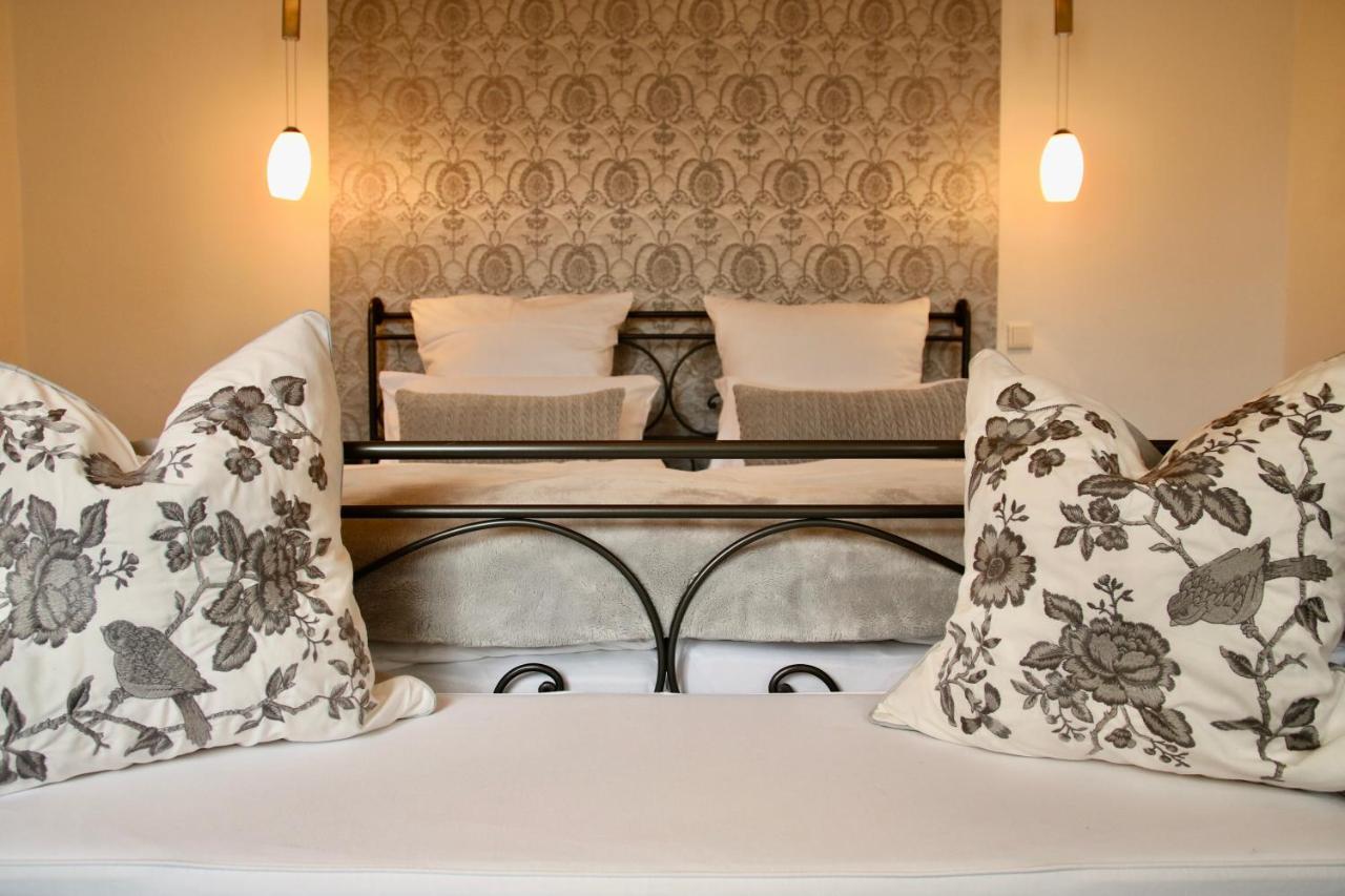 L'Ostello Altstadthotel Regensburg Kültér fotó