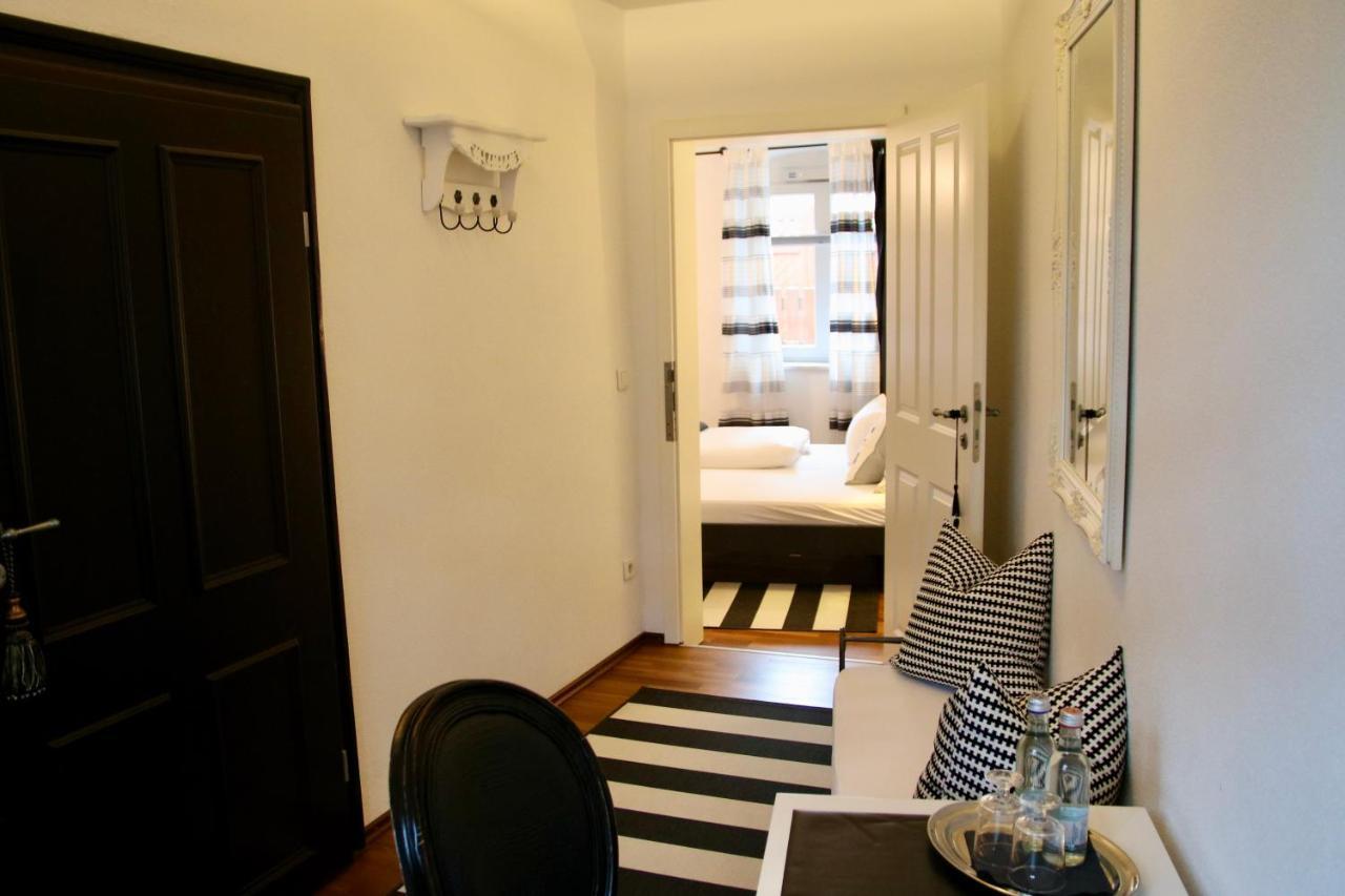 L'Ostello Altstadthotel Regensburg Kültér fotó
