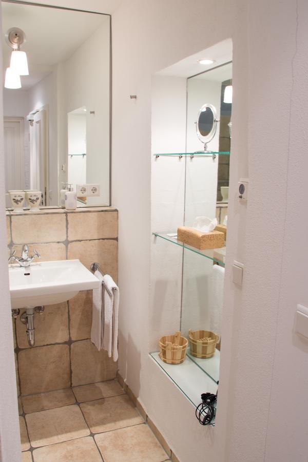L'Ostello Altstadthotel Regensburg Kültér fotó